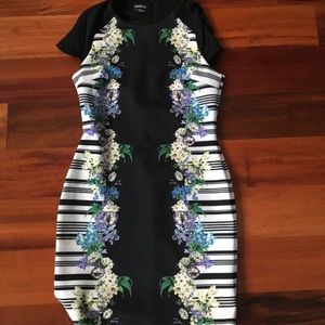 Mini dress with flowers and side stripes